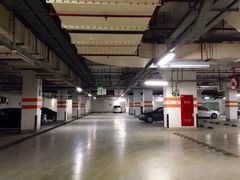 iphone_upload_pic-上海浦东福朋喜来登由由酒店-地下停车场