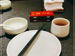 -蝴蝶里·粤菜·点心(滨江龙湖店)