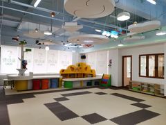 -麦田里儿童之家(华景店)