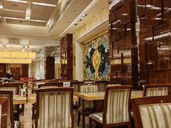 -盛宴标帜西餐厅龙虾.鲍鱼•牛排(重庆喜来登大酒店)