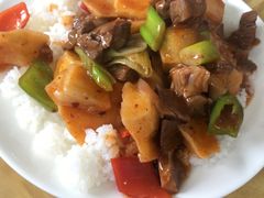 -三升美食城