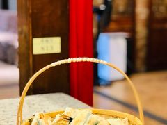 -一江春水·杭帮臻宴(三台山店)