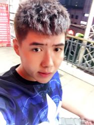 -镁连社·美联社