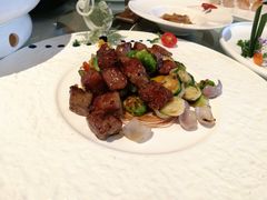 -千灯盛汇·头牌粤菜(致越优城店)
