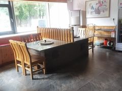 -屯老二农家铁锅炖·行业领军者(梅江店)