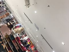 -优衣库(石家庄裕华万达广场店)
