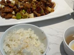 -峨嵋小镇·川菜(勒泰中心店)