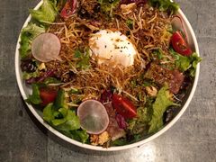 藜麦窝蛋沙拉-The Rug Cafe(王府中环店)