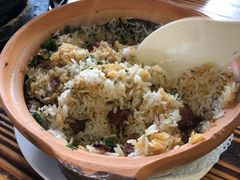 腊味煲仔饭-侠成水上农庄(工业大道店)
