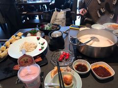 -捞王锅物料理(上海世茂广场店)