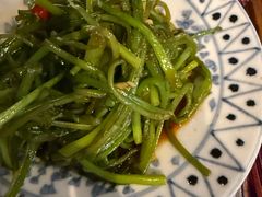 -香巴拉云南餐厅(华莱坞店)