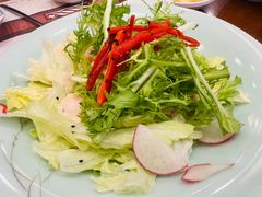 -青瓦餐厅·生鱼片·韩园烤肉(西塔店)