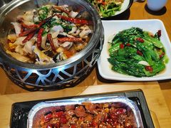 -隔壁老王·家常云南菜(花巷店)