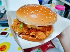 香辣鸡腿堡-肯德基(金爵万象店)