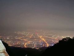 -紫金山山顶公园