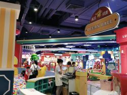 -LuckyStar幸运星家庭娱乐中心(东莞国贸店)