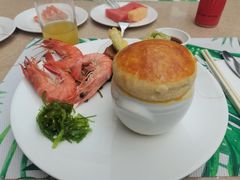 -亮马河饭店翠雅咖啡厅