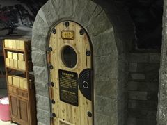 -绿岛汤泉韩式休闲会所