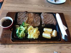 超牛联盟牛排拼盘-必胜客(欧亚卖场店)