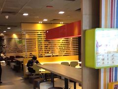 大堂-麦当劳(海岸城店)