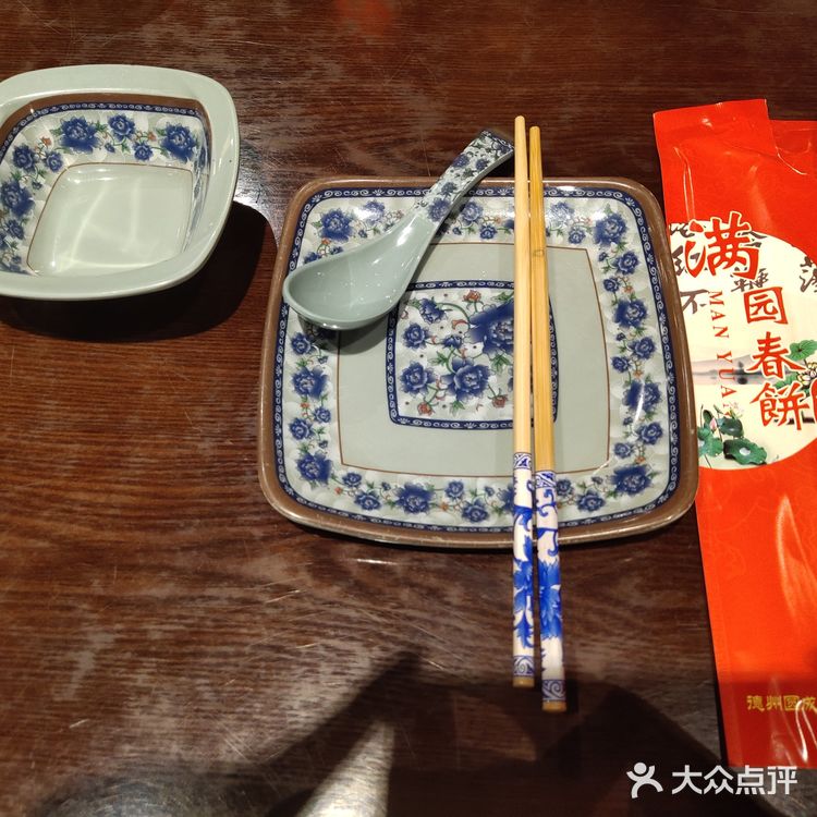 来德州，奥德乐吃饭，看了看主要集中的餐区，基本上炒菜