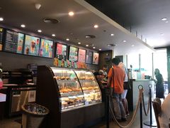 -星巴克臻选(深圳龙华红山天虹店)