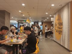 -麦当劳(民盈·国贸城店)