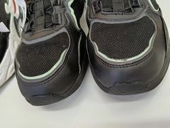 -爱革·奢品·鞋包·衣物·家居(金桥国际商业广场店)