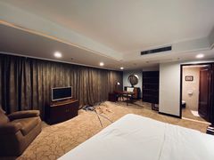 -顺德君豪酒店(佛山容桂渔人码头店)