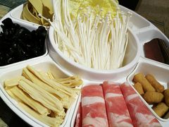 -鸡遇虾煲干锅火锅(小寨金莎店)