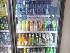-全家便利店(宜山路站店)