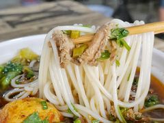 -湖南牛肉特色粉面(华屏路店)