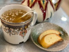 -汗腾格里·风味餐厅(新疆驻京办店)