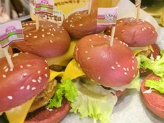 -龍歌自助小火锅(市南金茂湾店)