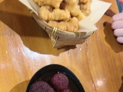 -爆炸头阿姨小四川正宗川味小吃(无任何分店)