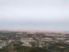 -鬼笑石后山停车场