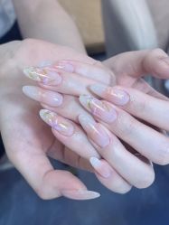 -FuFu美甲美睫