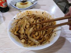 -尝回头贵阳牛肉米粉(中和店)