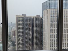 -广州中心皇冠假日酒店
