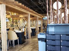 大堂-日进一片海.生腌海鲜火锅.宵夜烧烤(三里屯总店)