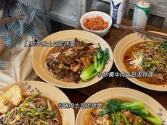 -方铲铲·成都板凳面(滨江银泰店)
