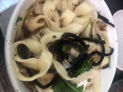 -老广烧烤(骆驼山康馨园店)