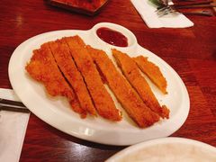 日式炸猪排-玛格萝妮比萨屋(四平店)