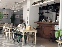 -MOMENT湖景餐厅(解放路店)