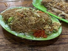 -蚝哥花姐湛江烤生蚝(美丽湾市场店)