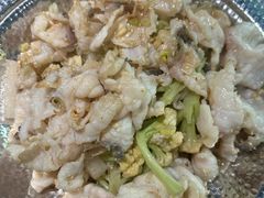 -小鱼小牛(世欧广场店)