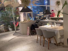 -春树下·树屋花房西餐厅(罍街AS1980店)