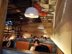 大堂-锅说大脸毛肚重庆老火锅(佐阾店)