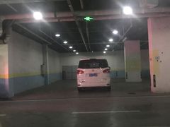 -迪卡侬(红星海店)