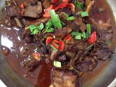 土鸡干锅-梅山美食